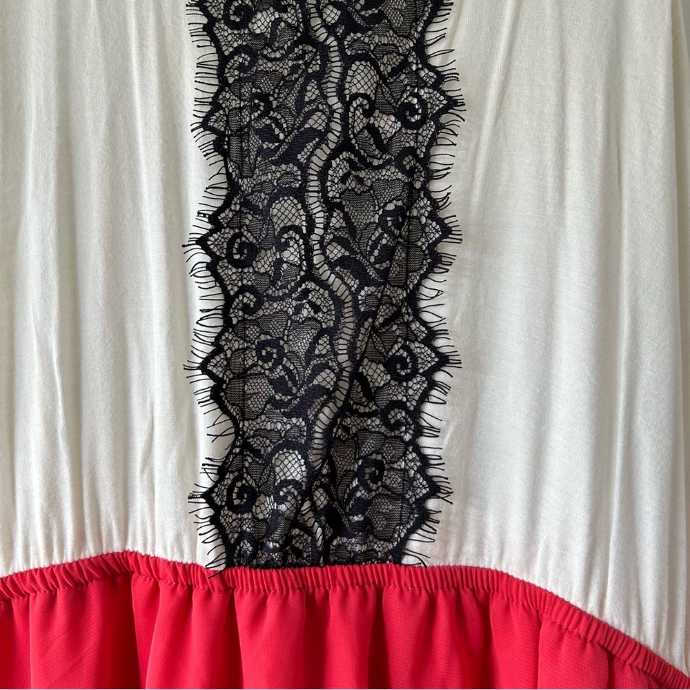 (5 for $20) Vanity Sz M Dress - Picture 3 of 5
